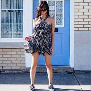 New Loft Romper Bluebell Flounce Halter Ruffle Black White Floral Womens Size XS